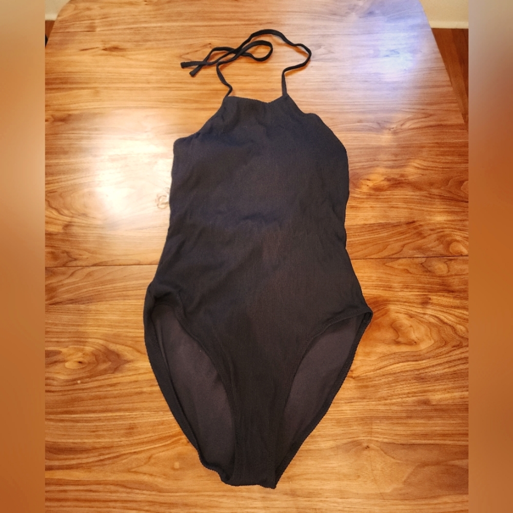 Old Navy Swim High Neck Halter Black Size Medium NWT One Piece